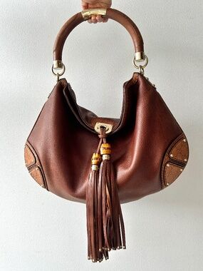 Gucci Indy brown bag *AUTHENTICATED*